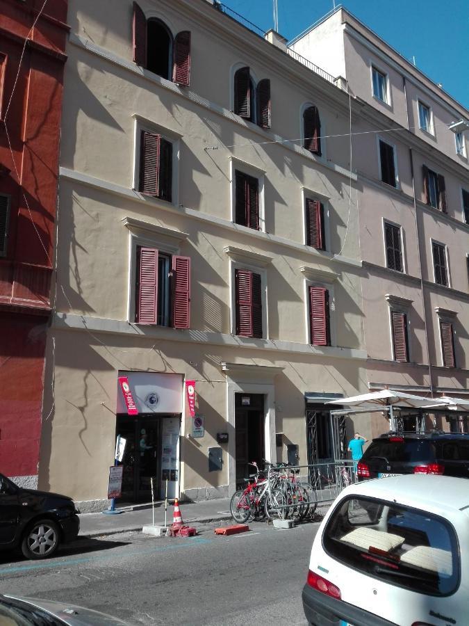 50 Passi Colosseo Apartment Rome Luaran gambar