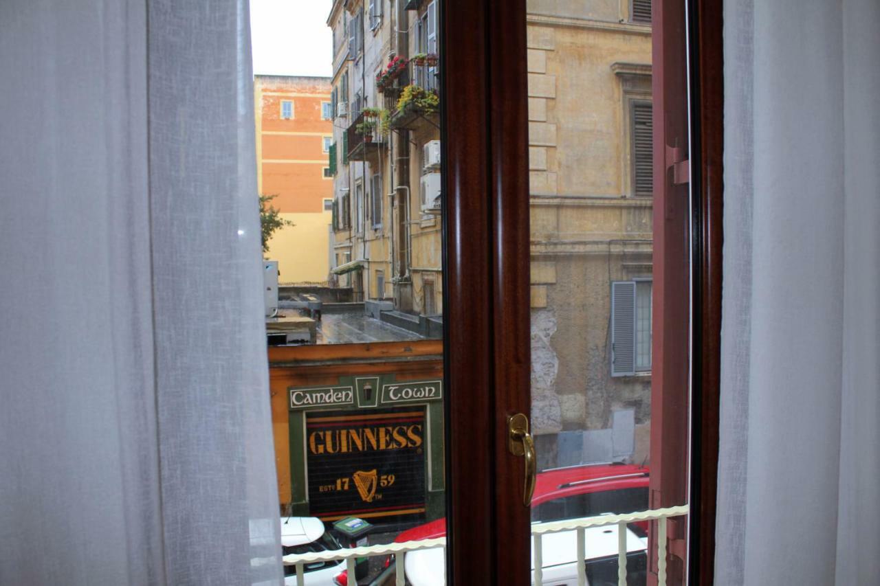 50 Passi Colosseo Apartment Rome Luaran gambar